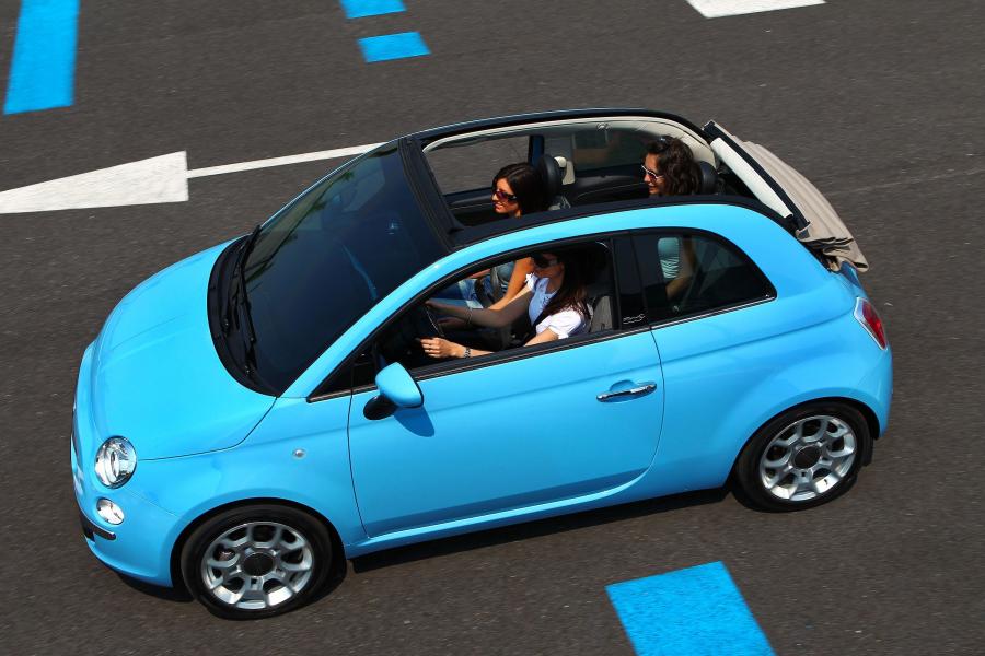  Fiat 500 TwinAir 2010 года  (фото 18 из 51)